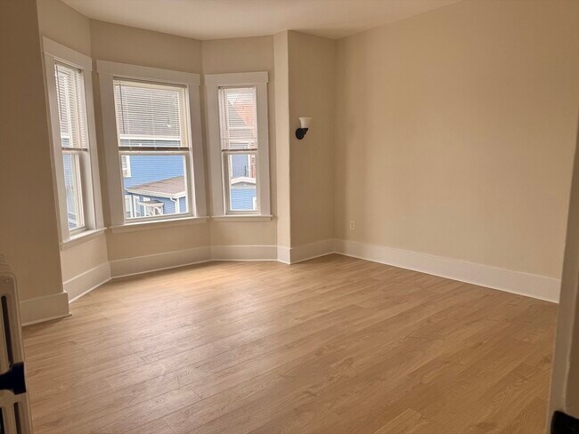 Building Photo - 39 Prospect Street Ave