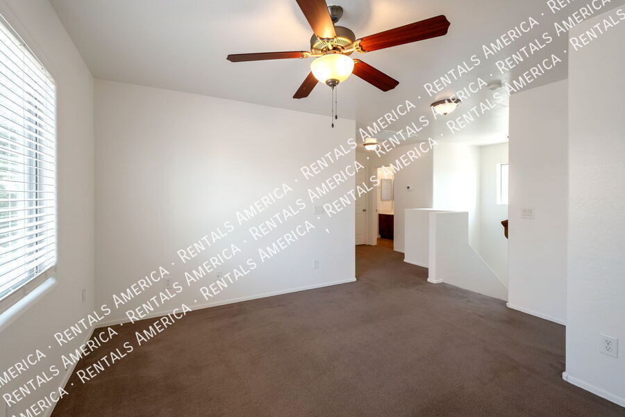 Building Photo - 2715 S Cupertino Dr