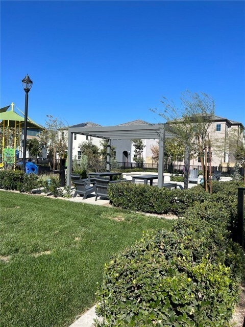 Building Photo - 4453 S Bryant Pso