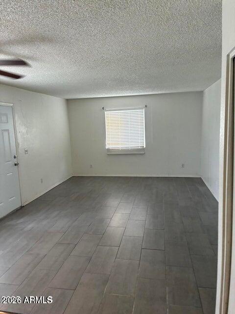 Building Photo - 2687 W Ocotillo Rd