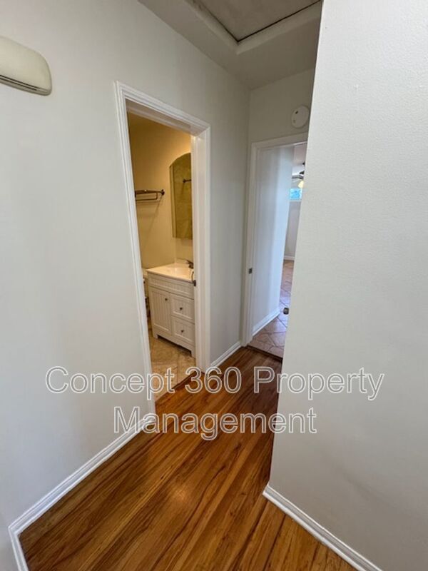 Building Photo - 5228 E Brittain St