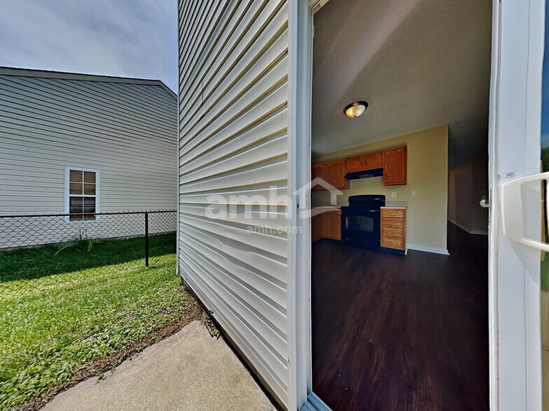 Building Photo - 1783 Blue Lake Dr