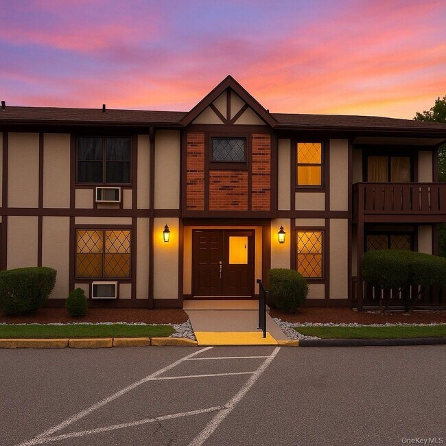 Building Photo - 520 Sierra Vista Ln