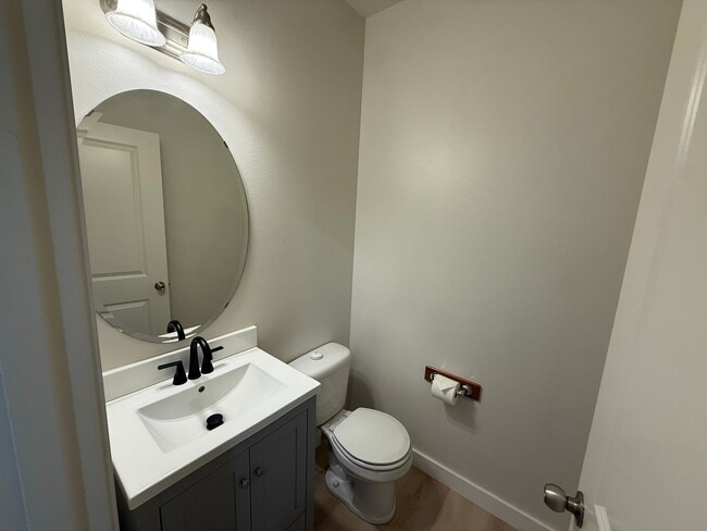 Building Photo - 19102 20th Dr SE