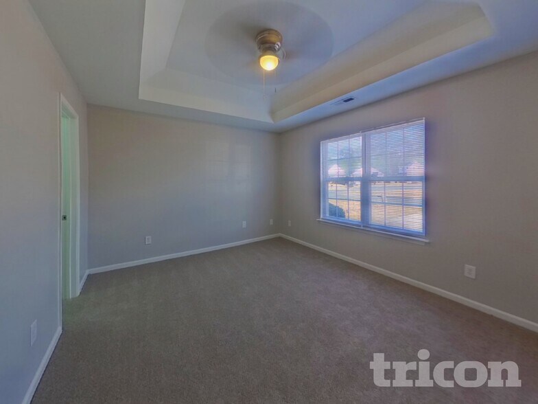 Building Photo - 1347 Braveheart Ln