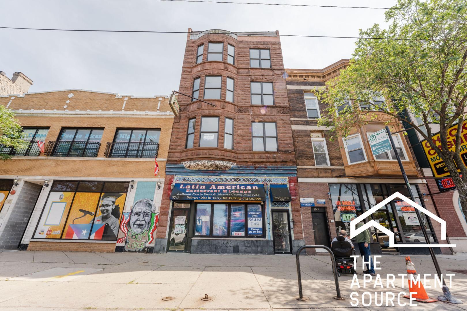 Building Photo - 2745 W Division St