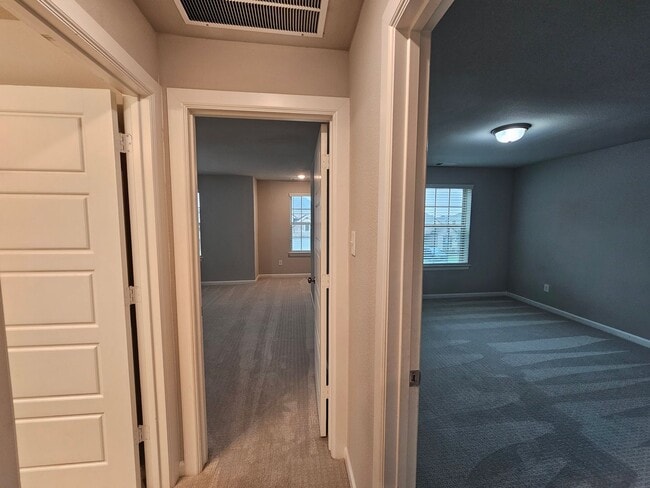 Building Photo - Coming Soon  5 bedroom, 4 bathroom home located in the desirable Forney