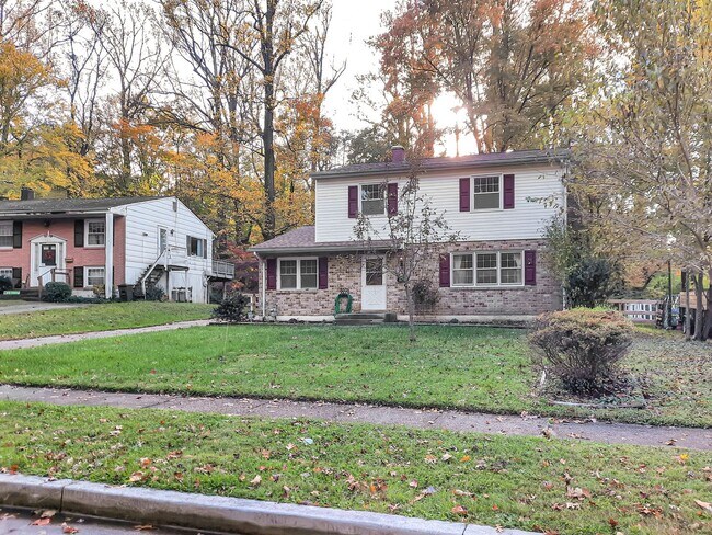 Building Photo - Rare Find! Private 4BR / 2.5BA Home on Nea...