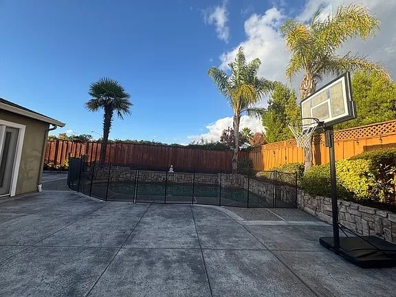 Building Photo - 504 Malbec Ct