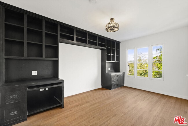 Building Photo - 2901 Angus St