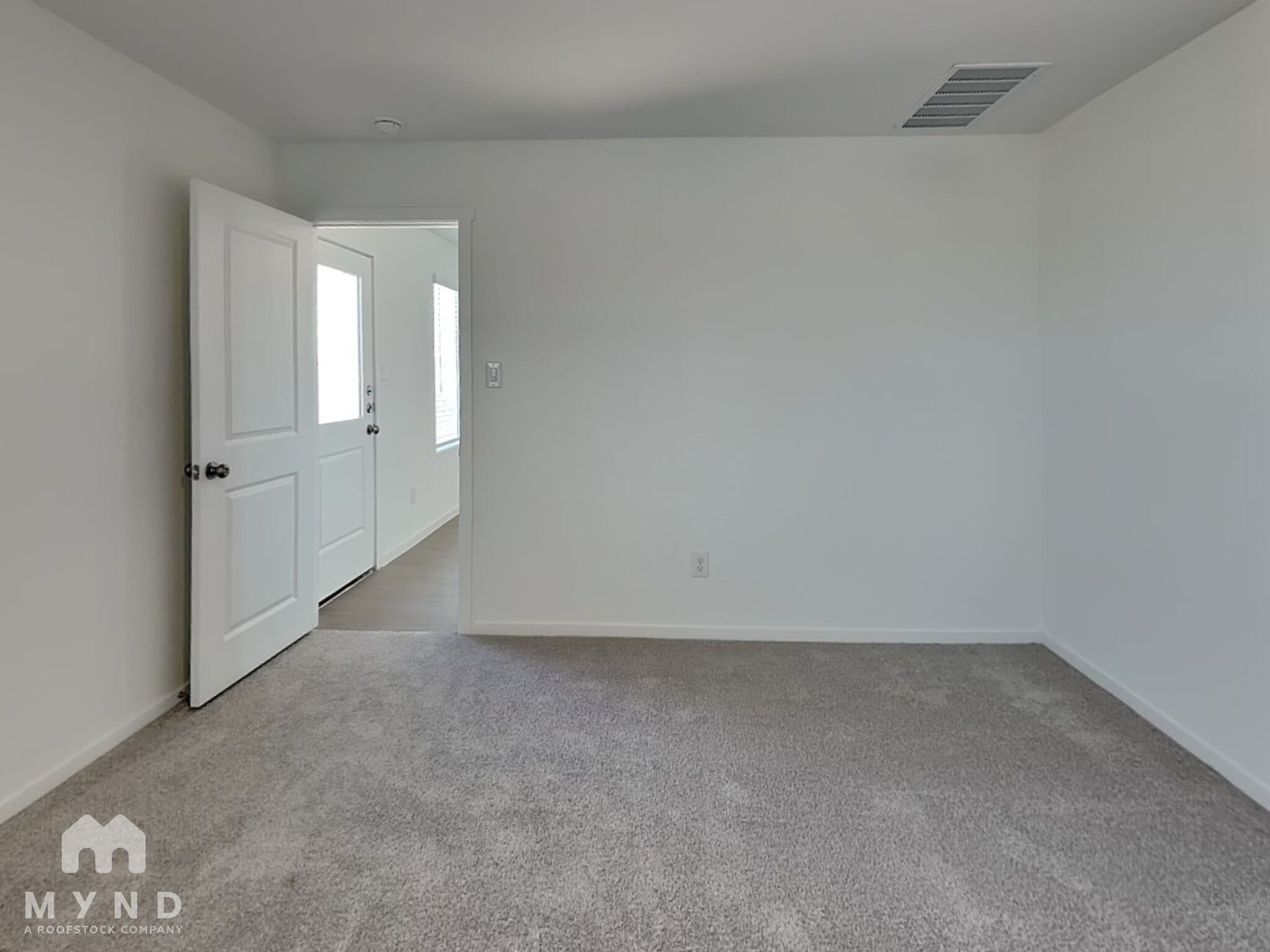 Building Photo - 328 Pacific Waters