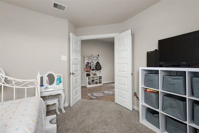 Building Photo - 13504 Bonita Is Wy