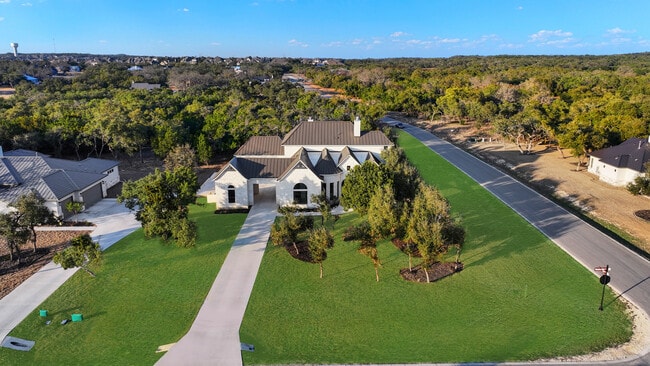 Building Photo - 846 Maximino Ridge Rd.