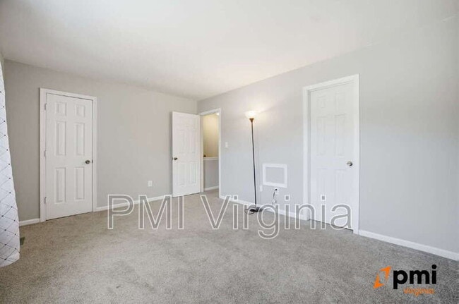 Building Photo - 1957 Darnell Dr