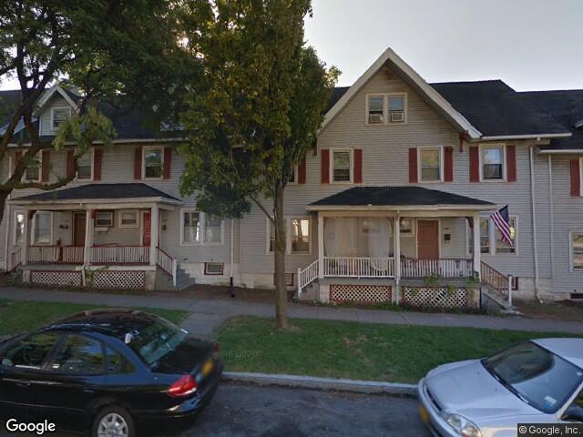Primary Photo - 451 Averill Ave