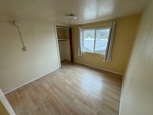 Bedroom - 2267 1/2 Ewing St