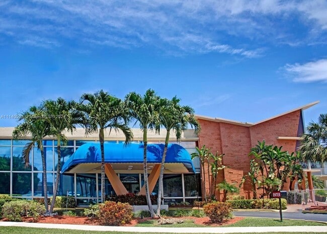 Building Photo - 26 Diplomat Pkwy