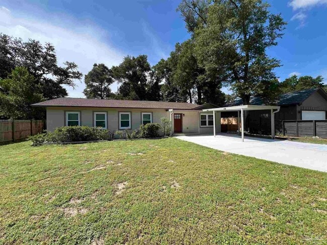 Building Photo - 3295 Marques St