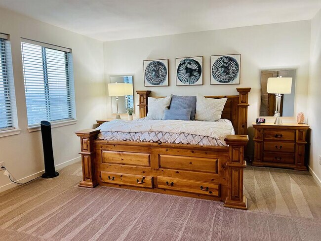 Building Photo - 15557 W 95th Ave