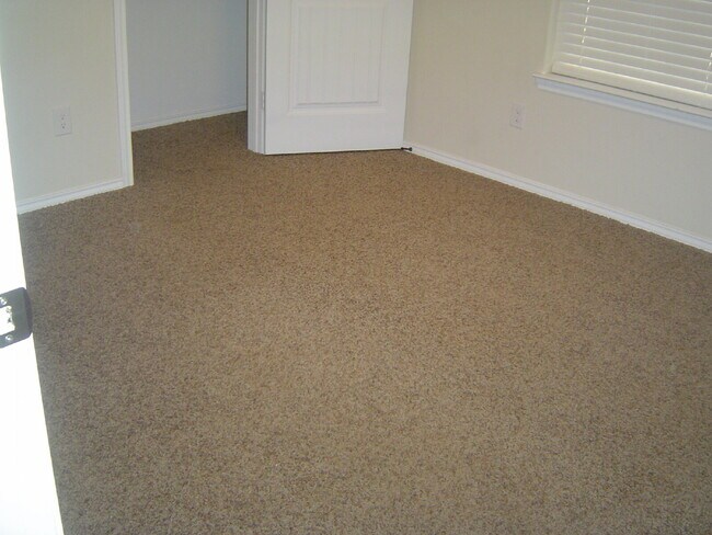 Building Photo - Gorgeous Open Plan In Frenship District/Southwest Corridor/ South Plains Electric Co-op Electricity!