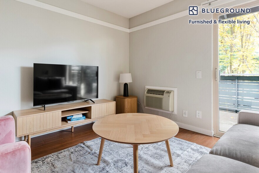 Building Photo - 111 N Rengstorff Ave