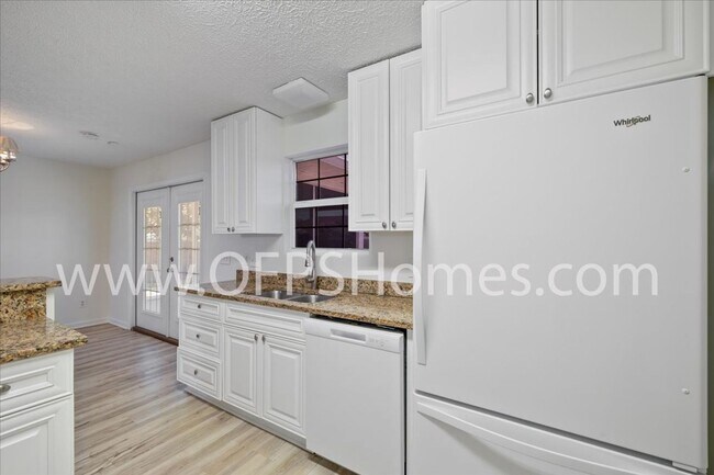 Building Photo - 4900 Cherokee Heights