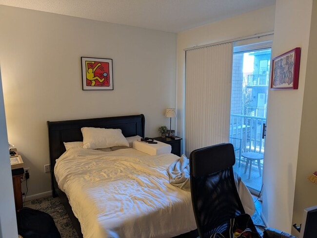 Building Photo - 2 bed, 2 bath Condo at The Eleven, Logan Circle