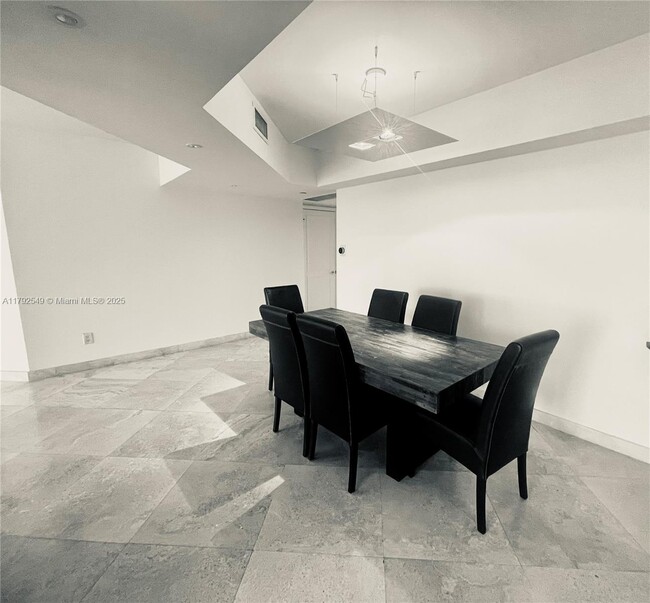 Building Photo - 21205 Yacht Club Dr