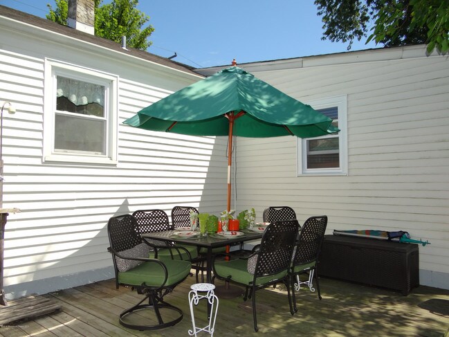 Building Photo - 132 Stockton Ave