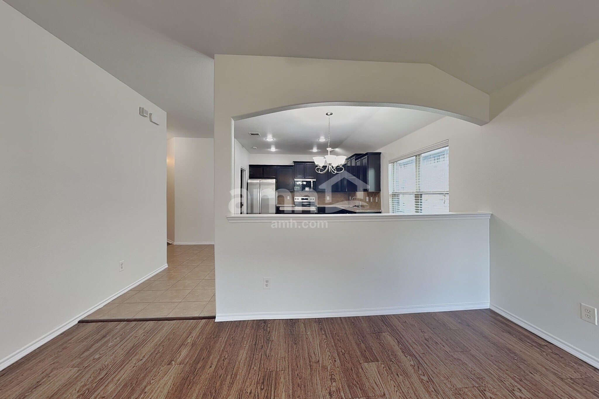 Building Photo - 1000 Churchill Dr