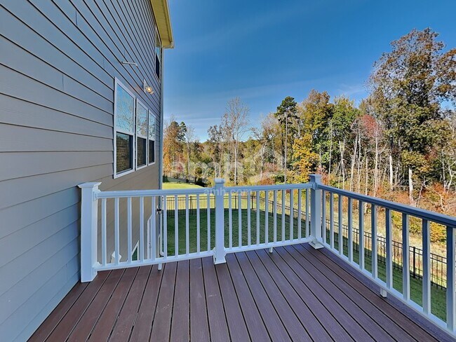 Building Photo - 164 Hazel Pk Dr