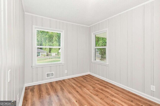Building Photo - 1598 San Gabriel Ave
