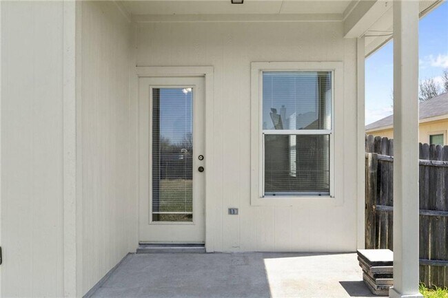 Building Photo - 603 Wiley St