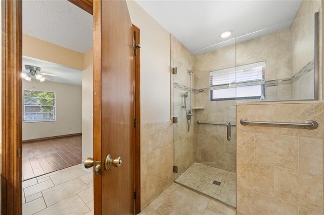 Building Photo - 5489 Caurus Ct