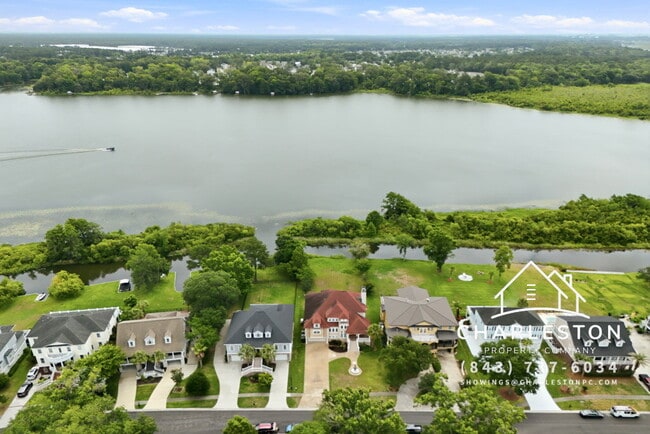 Building Photo - 1739 Indigo Island Dr