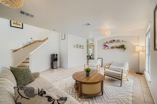 Building Photo - 2003 Erika Cove