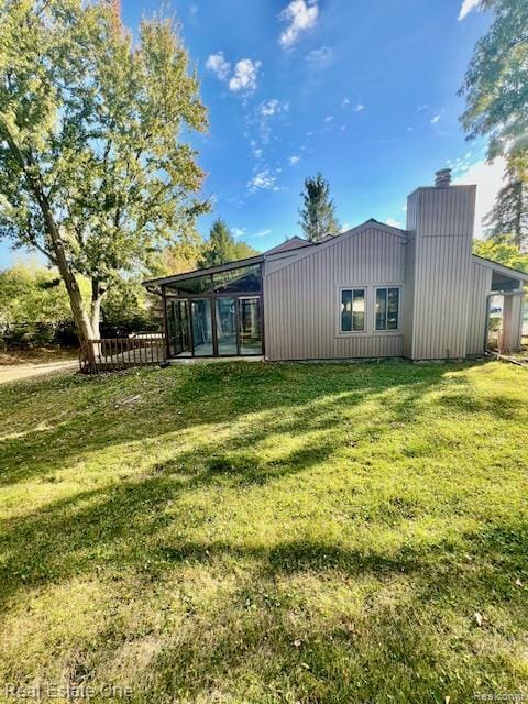 Building Photo - 5647 Perrytown Dr