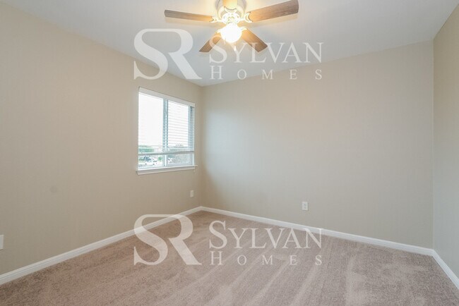 Building Photo - Coming HOME never felt so good!