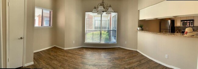 Building Photo - 10176 Oakberry St