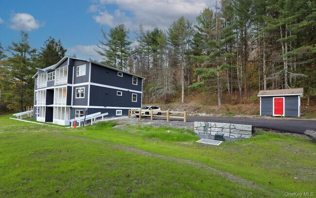 Building Photo - 3191 NY-23