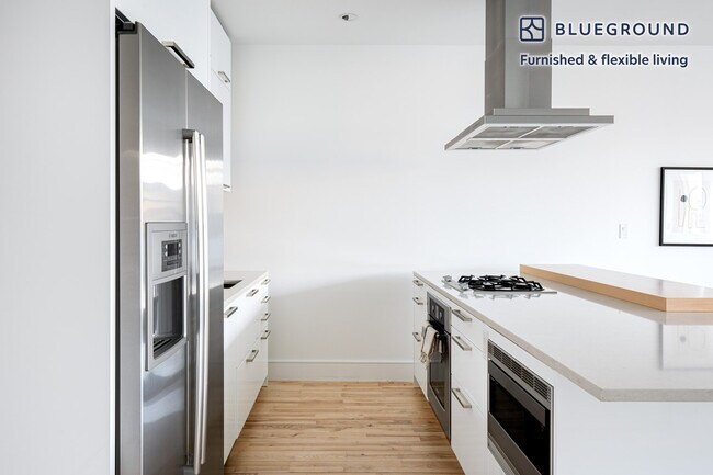 Building Photo - 1555 Blake St