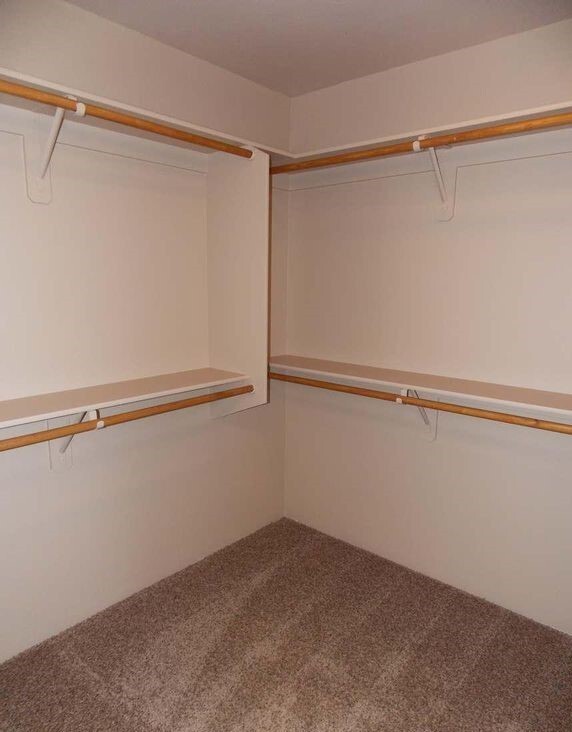 Closet - 3135 N Olsen Ave