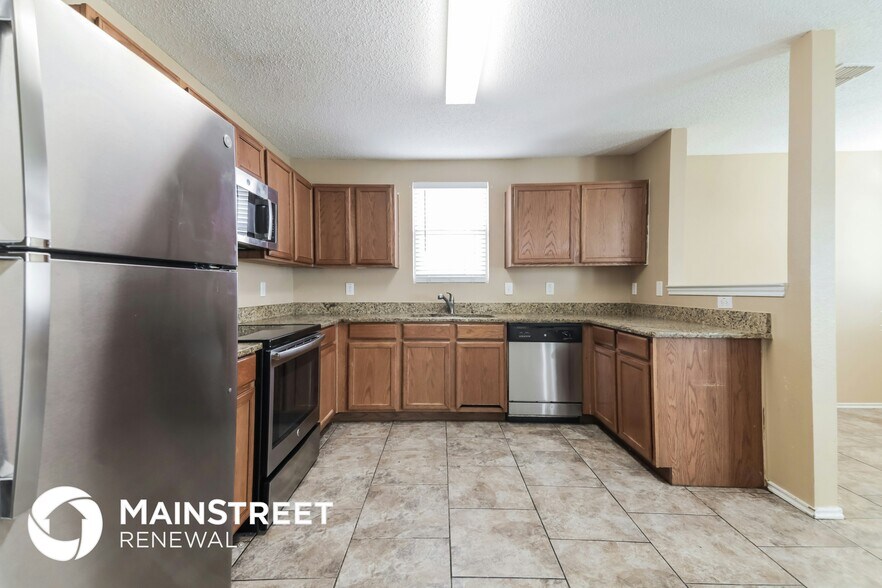 Building Photo - 1332 Nimitz Way