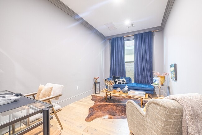 Building Photo - 1404 Allston St