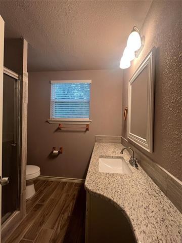 Building Photo - 12046 Center St