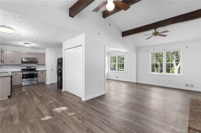 Building Photo - 1285 Coronada Dr