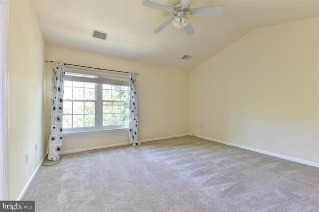 Building Photo - 2454 Sugar Mill Way