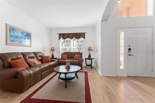 Building Photo - 1031 Solana Cir