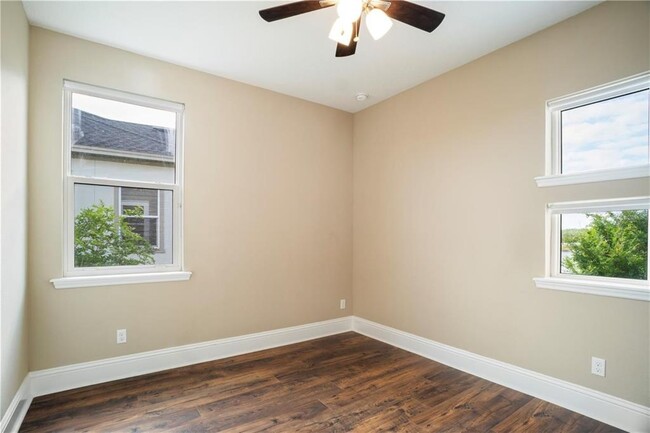 Building Photo - 13041 Gabor Ave