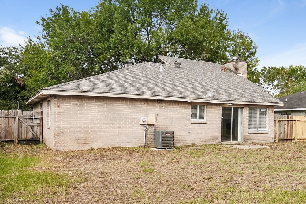 Building Photo - 7531 Glenbriar Pl